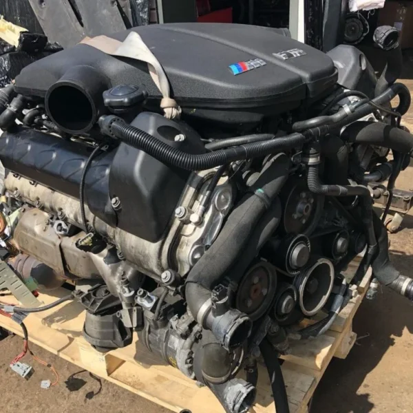 BMW S85B50A 5.0-L V10 Engine - Image 3